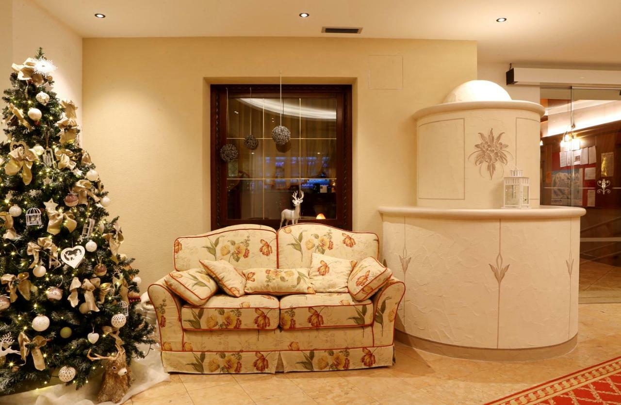 Hotel Belvedere Srl Fai della Paganella Ngoại thất bức ảnh
