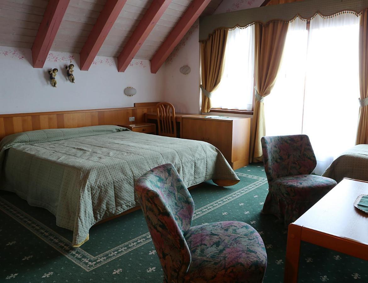 Hotel Belvedere Srl Fai della Paganella Ngoại thất bức ảnh
